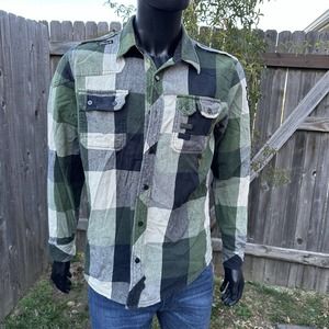 AKDMKS Akademiks Mens Flannel Size Large Green‎ Multicolor Plaid Button Spellout